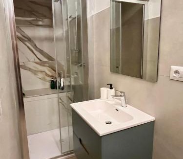 Marta Apartment | La Verde Rosa - Casa vacanze a due passi dal lago