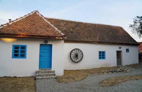 Porumbacu de Jos House | La Victorel