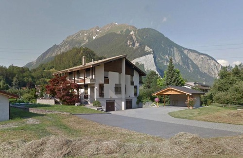 Sembrancher Bed & Breakfast | La Vie Eau Naturelle, jolies chambres chez l'habitant et repas sur demande