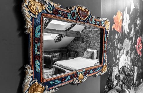 Cherain Bed & Breakfast | La Vie en Rose hotel