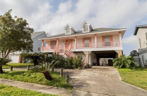New Orleans East Area House | La Vie Est Belle: Life Is Beautiful!