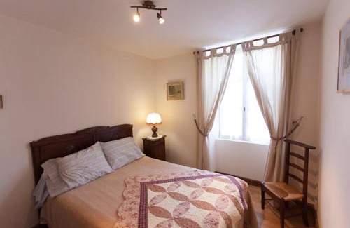 Peyrelevade House | La Vieille Auberge