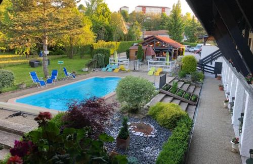 Etupes Hotel | La Vieille Ferme