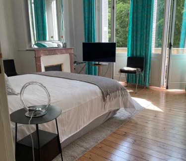 Cauderan House | La Villa Bocage