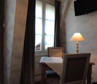Bagnoles-de-l'Orne Hotel | La Villa Bois Joli HOTEL RESTAURANT