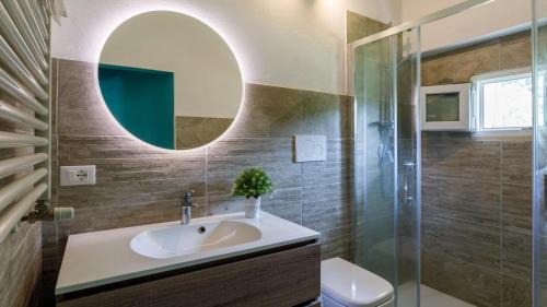 Modigliana Villa | La Villa Dina 12, Emma Villas