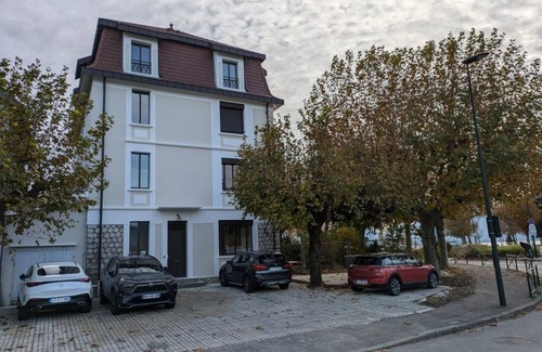 Aix-les-Bains Apartment | LA VILLA DU PETIT PORT - LE PLEIN SUD
