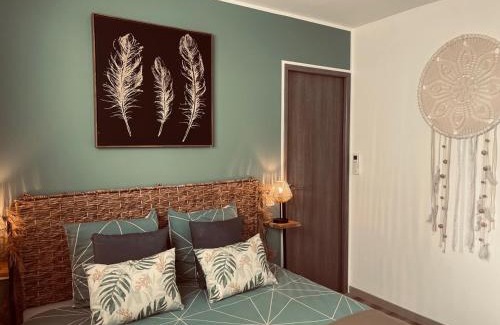 Saintes-Maries-de-la-Mer Apartment | La Villa Vaihéré en Camargue, l'Hibiscus et le Magnolia