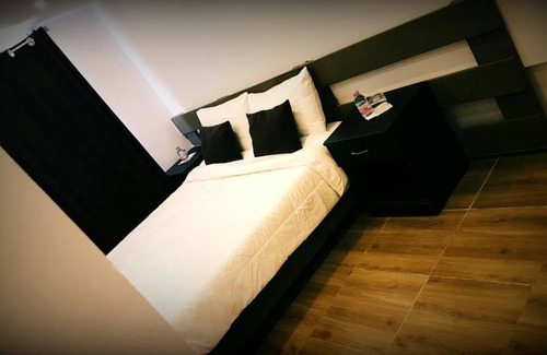 Boumerdes House | La Villa Hotel