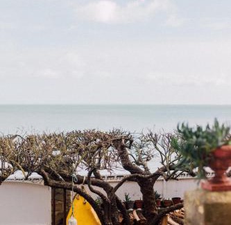 Lion-sur-Mer Bed & Breakfast | La Villa Louis, maison d'hôtes, vue mer