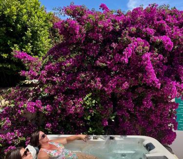 Sainte-Maxime Apartment | La villa Roméo, piscine et spa