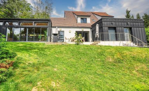 Parmain Villa | La Villagio