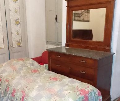 Compiano Apartment | La Vista Sul Castello