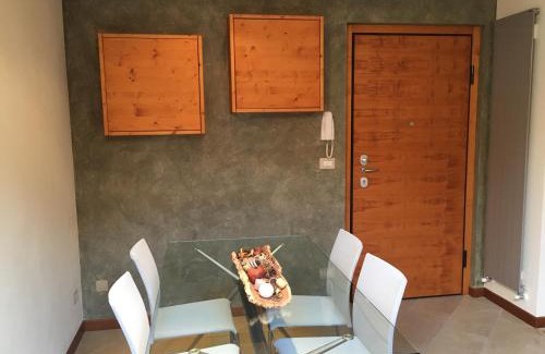 Lanzada Apartment | La vista sulla Valmalenco