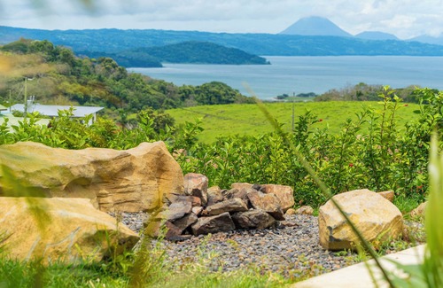 Sabalito House | La Vista! View of Arenal volcano & lake - Pool - Air conditioning - Great WiFi