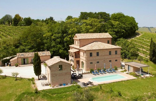 Morro d'Alba House | La Vita Nuova