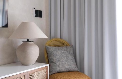 Bacnotan Hotel | La Zarene Suites