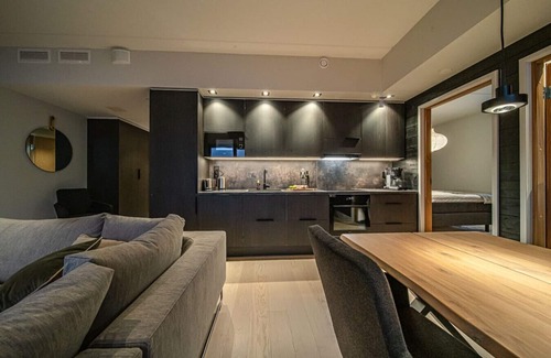 Sirkka Apartment | Laadukas huoneisto/hissiliput sisältyvät 2kpl