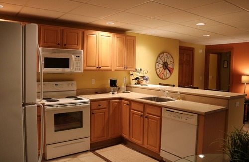 Boyne Falls Condo | Labor Day Deal - Boyne Mtn - sleeps 4-6