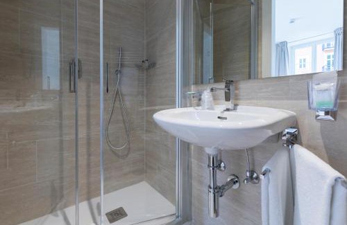 Melide Hotel | Lac Hotel