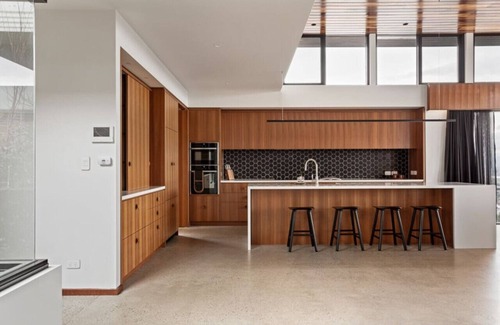 Trevallyn House | Lachlan Retreat, luxury entertainer Launceston
