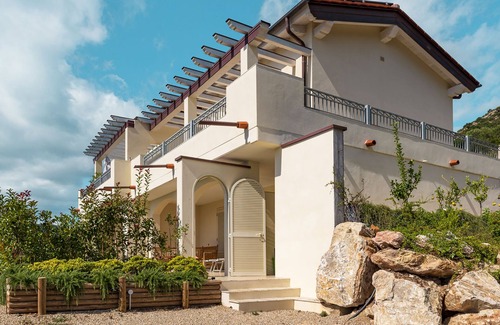 Lacona Apartment | Lacona - Villa di Sogno by Interhome