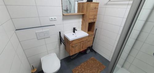 Mulheim-Karlich Apartment | Ladenlokal beim Metzger Becker