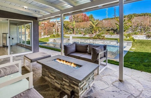 Inglewood House | Ladera Heights paradise oasis