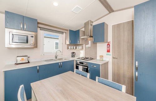 Otterton House | Ladram Otterton Premier 2