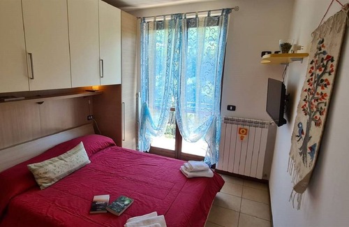 Tavernola Apartment | LADYBUGS RESIDENCE WITH LAKE ISEO VIEW