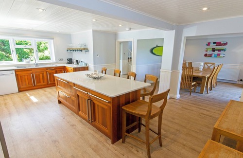 Croyde Cottage | Ladywell Croyde 6 Bedrooms, Sleeps 12, Hot Tub