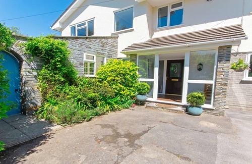 Croyde Cottage | Ladywell Croyde 6 Bedrooms, Sleeps 12, Hot Tub