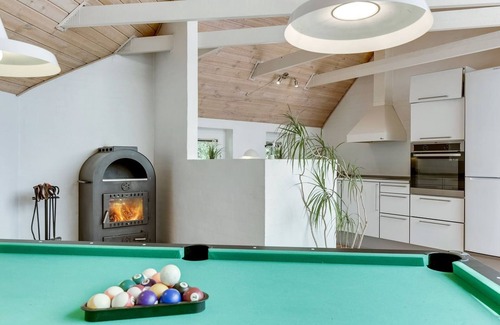 Klegod House | "Laetitita" - from the sea by Interhome