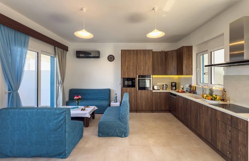 Archangelos House | Laftira's Sea View Home