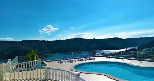 Ferreira do Zezere House | Lago Azul Villas