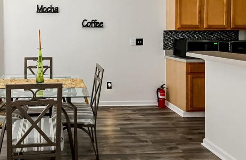 Westside House | Lagoon Escape