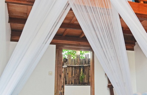 Batu Karas Bed & Breakfast | Lagoona Beach Bungalows