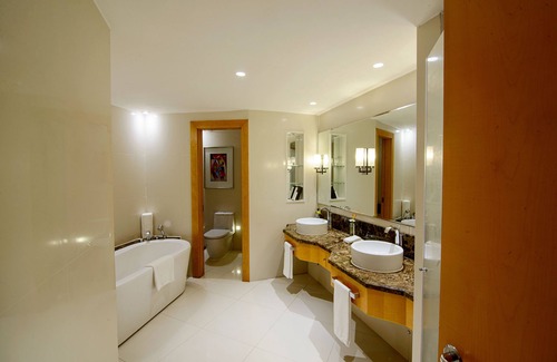 Ofin Hotel | Lagos Continental Hotel