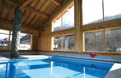Saint-Chaffrey Apartment | Lagrange Vacances Le Hameau du Rocher Blanc