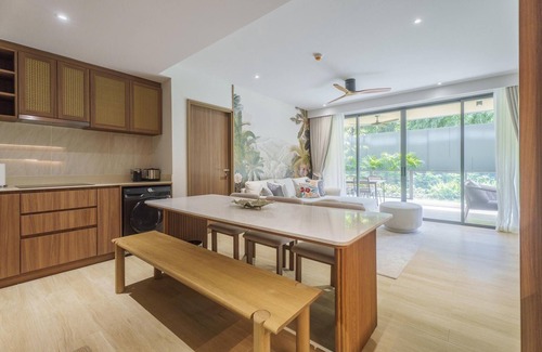 Bang Tao Condo | Laguna 3BR Beachfront Condo