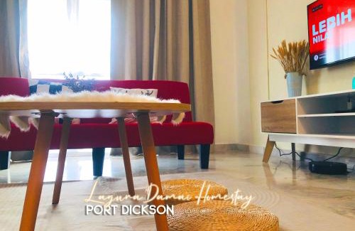 Tanjung Tanah Merah Apartment | Laguna Damai Homestay Teluk Kemang PD 3BR- Pool View