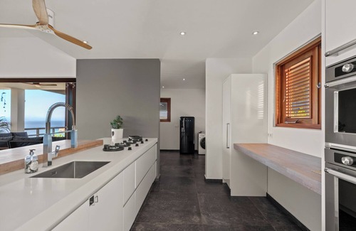 Sint Willibrordus House | Lahara Penthouse, Cas Abou