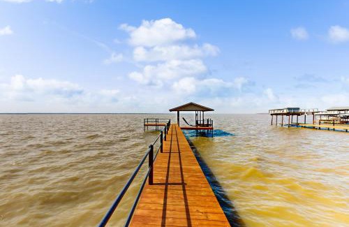 Kemp House | Laid-Back Lake House