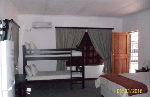 Laingsburg Bed & Breakfast | Laings Lodge