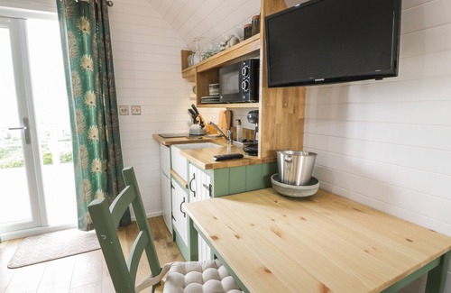 Lochmaben Cottage | Laird Lodge 5