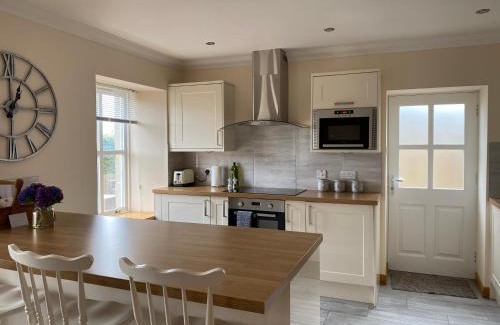 Maud House | LAIRDS COTTAGE