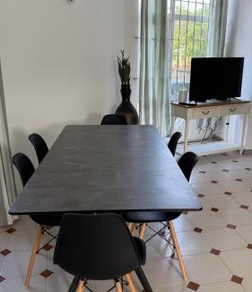 Blue Bay Villa | Lakaz Bigorno - Villa 200m from Blue Bay Beach