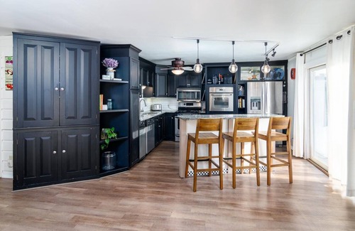 Frazee Cabin | Lake 7 Retreat Summar