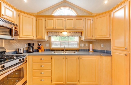 Moultonborough Cabin | Lake Access & Outdoor Rec: New Hampshire Escape