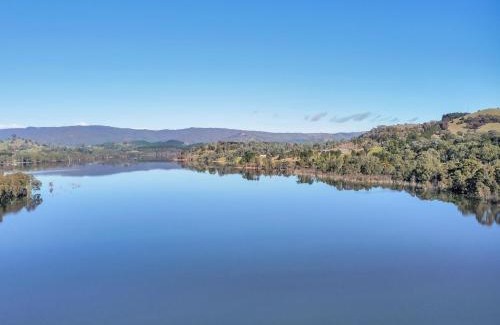 Mansfield House | Lake Breeze